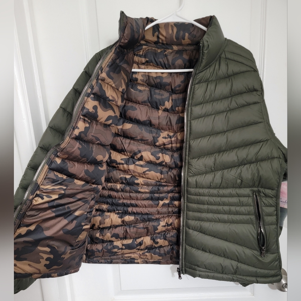 Snobbish reversible puffer jacket 2xl Green Camo puffy